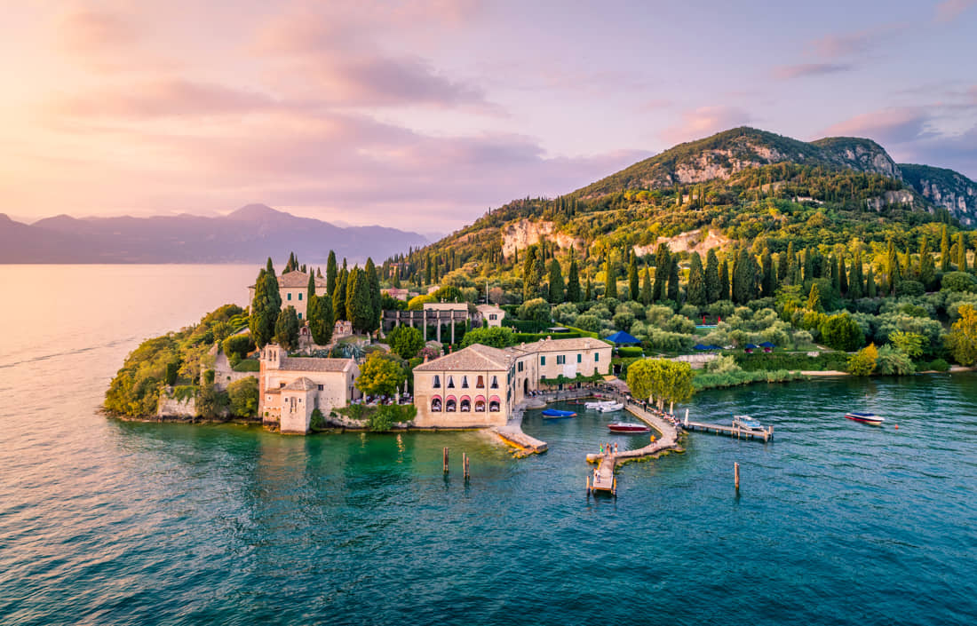 Hotelangebote und Feriendörfer am Gardasee
