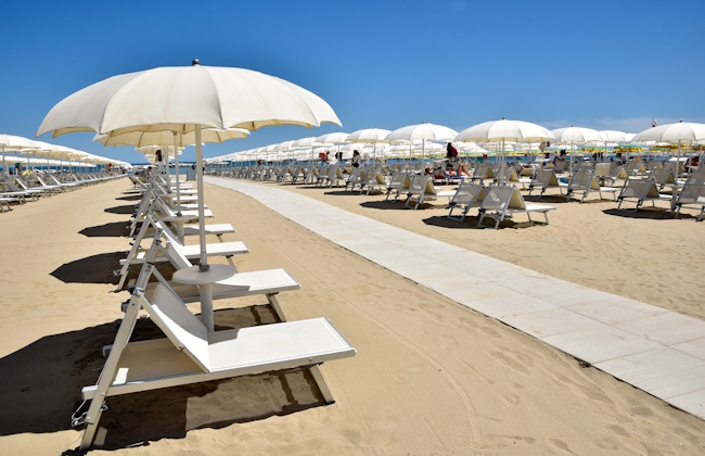 Primi tuffi in Riviera Romagnola