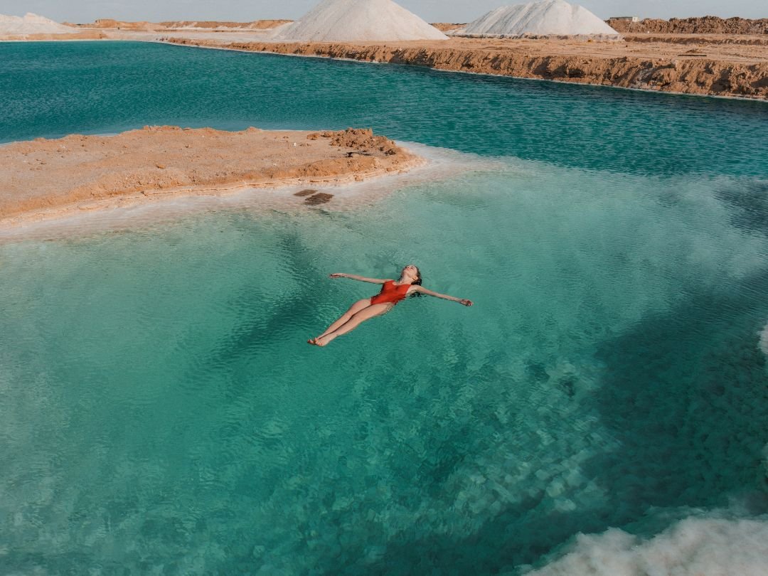 Tra Oasi e Storia: Tour di Siwa e El Alamein