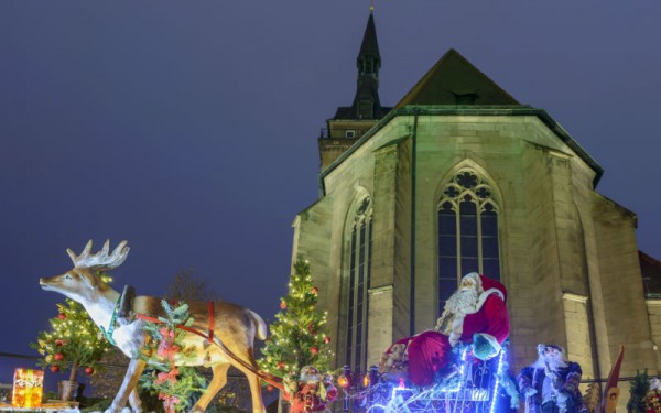 Stoccarda Mercatini Di Natale.Mercatini Di Natale A Stoccarda E Ludwigsburg Germania Stoccarda E Ludwigsburg Offerta I Viaggi Di Poli Pullman Mercatini