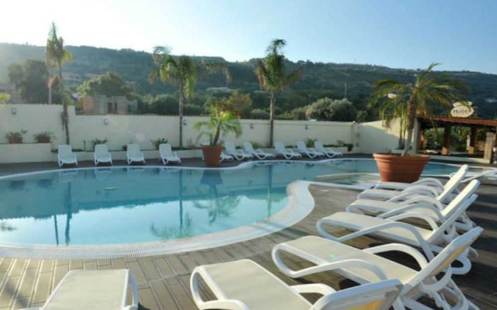 Hotel La Praia Calabria Zambrone Vv Offerta I